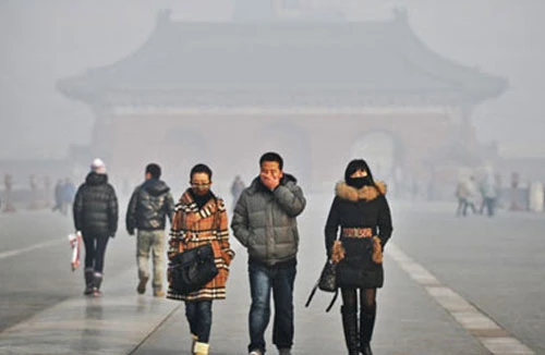 Tuần hành phản đối ô nhiễm môi trường