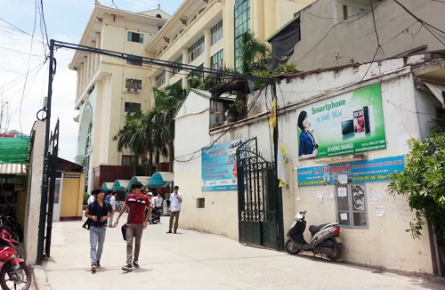 Trò đánh thầy - đỉnh điểm của sự vô lễ