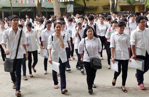 Hà Nội khuyến khích phản ánh thu chi sai trong trường học