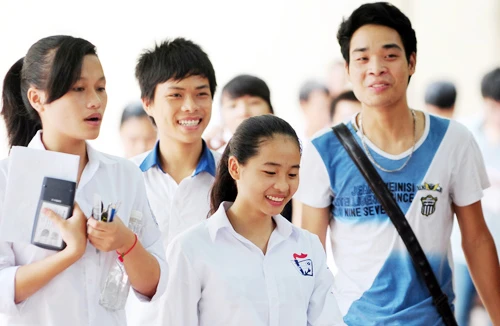 Giám sát chặt, phòng ngừa thi hộ