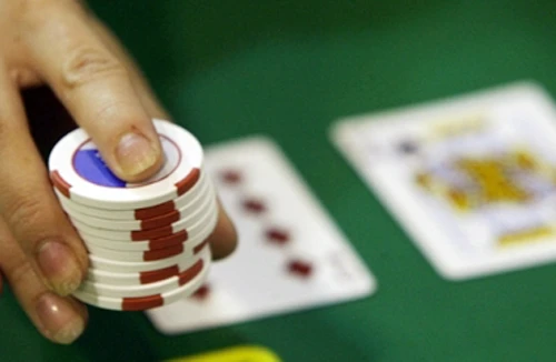 Cộng hòa Síp đánh cược vào sòng bạc để giải quyết nợ nần