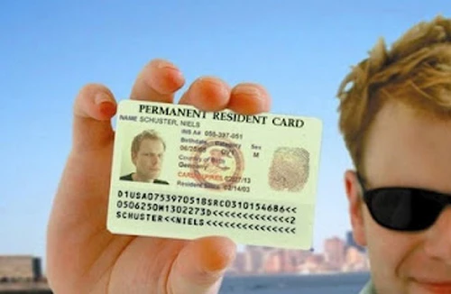 Mỹ sẽ khai tử “xổ số visa”?