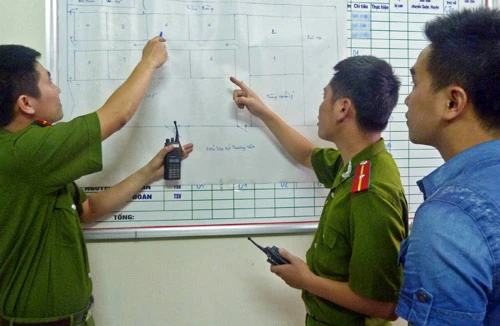 Người “bám trụ” ở vũ trường, quán bar