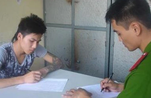 Bắt “đầu lĩnh” của ổ nhóm chuyên dùng súng “hoa cải”