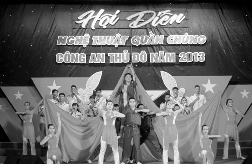 Khai mạc Hội diễn nghệ thuật quần chúng Công an Thủ đô 