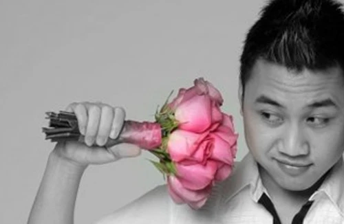 Don Nguyễn: Học kinh tế ở Mỹ, về Việt Nam diễn hài và... hát