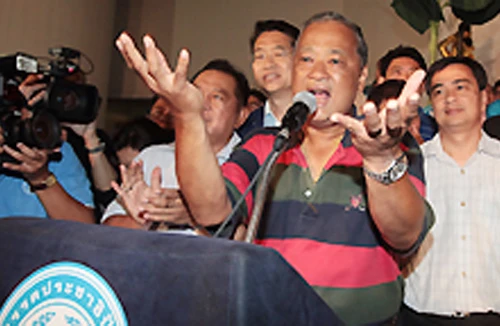 Ông Sukhumbhand tái đắc cử Thị trưởng Bangkok