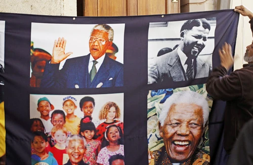 Huyền thoại sống Mandela