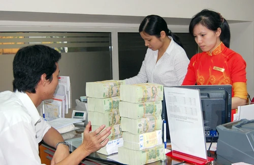 Giảm lãi suất: Doanh nghiệp chưa thấm