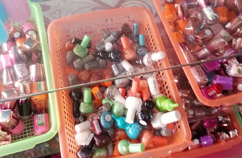 Mỹ phẩm tự làm: Ham rẻ, hại người