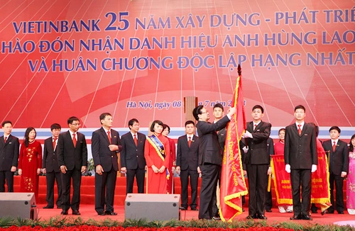 VietinBank đón nhận danh hiệu Anh hùng Lao động và Huân chương Độc lập hạng Nhất