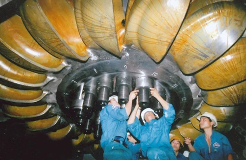 Ảnh báo chí về cuộc sống thường nhật