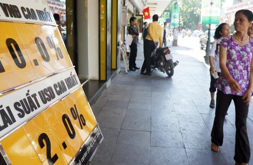 Nên áp trần lãi suất cho vay