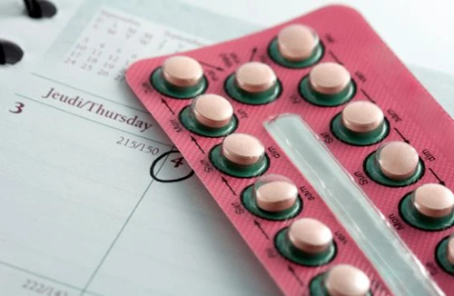 Thuốc tránh thai giảm nguy cơ ung thư buồng trứng
