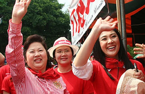 Chị gái Thủ tướng Thái Lan trúng cử ghế nghị sĩ