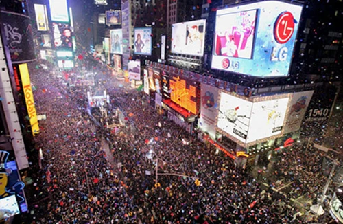 Nối hai bờ yêu thương