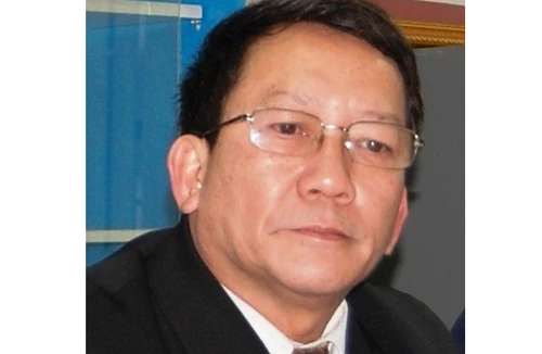 Không nên “không quản được thì cấm”