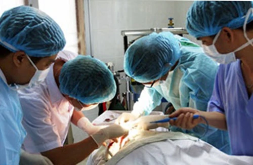 Trả giá đắt cho chuyện làm đẹp 