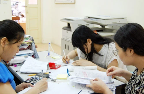 Rầm rộ đăng ký vào sư phạm