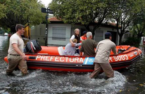 Argentina: Thảm họa lũ lụt, 54 người thiệt mạng