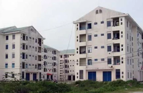 Rầm rộ đăng ký mua nhà ở xã hội: Cơ hội hay nỗi lo?