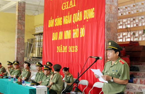 Khai mạc giải bắn súng ngắn quân dụng Báo ANTĐ năm 2013