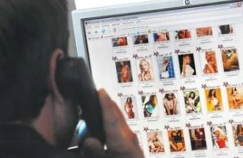 Mại dâm qua mạng Internet: Dễ phát hiện, rất khó xử lý