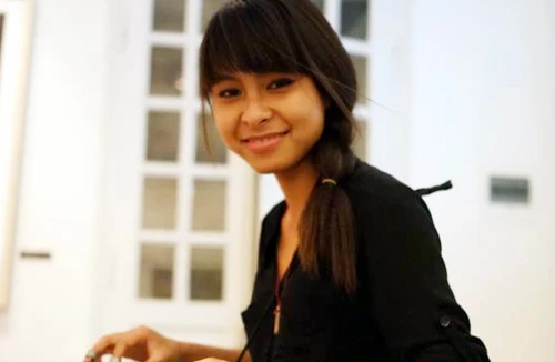 Ca trù xuôi dòng cùng nhạc đương đại 