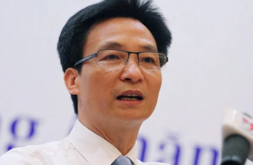 Giá xăng tăng vì... đã dùng hết quỹ bình ổn