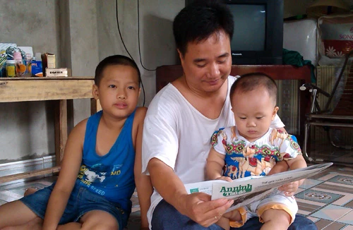 Thầy giáo khuyết tật được yêu thích nhất