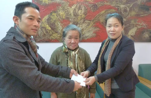 Đồng bào Việt kiều hướng về Tổ quốc, biển đảo yêu thương