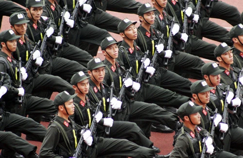 Nâng cao sức chiến đấu cho lực lượng Cảnh sát cơ động