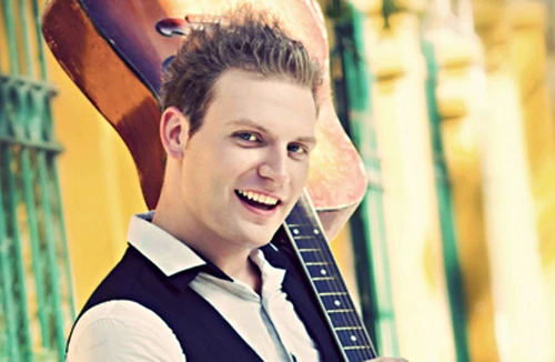 Ca sĩ Kyo York: Tôi có duyên với Việt Nam