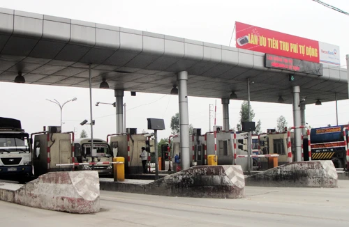 Không dễ mua lại trạm thu phí bán quyền