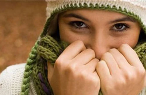 Nguyên nhân nữ giới sợ lạnh