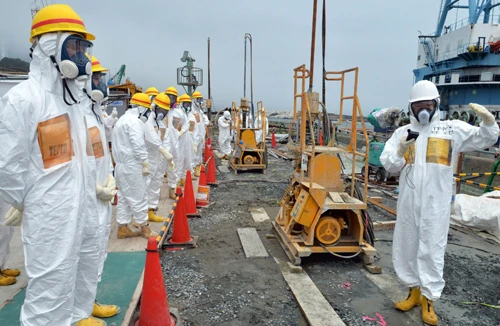 Kinh hoàng rò rỉ phóng xạ