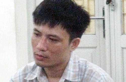 Kẻ bắt người ở sân tòa lĩnh án