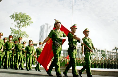 Sôi nổi hội thi điều lệnh, võ thuật 