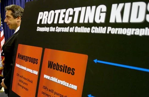 Tuyên chiến với nạn khiêu dâm trẻ em