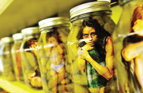  "Thương mại đen" kiếm lời khổng lồ