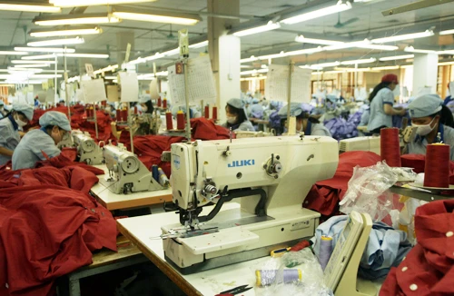 Doanh nghiệp đau đầu vì tăng lương tối thiểu