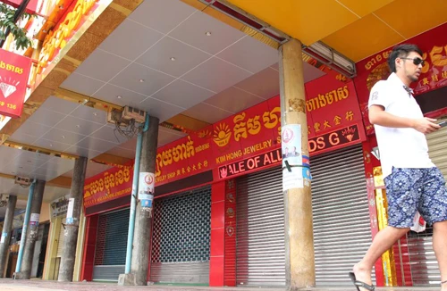 Khi cuộc sống của người dân bị xáo trộn