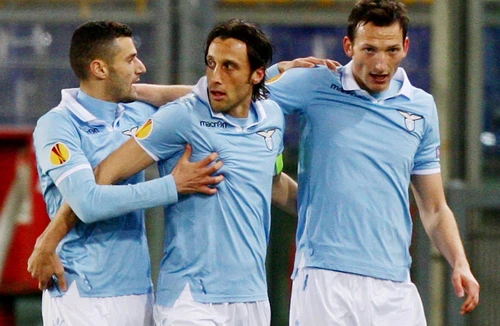 Scandal dàn xếp tỉ số: Lazio dính án