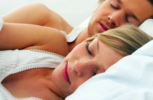 Chữa ngủ ngáy bằng ca hát