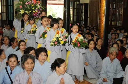 Muôn mặt chữ hiếu thời nay 