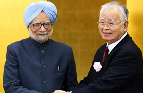 Ấn Độ bắt tay Nhật Bản cùng “Hướng Đông”