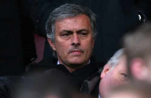 Mourinho mở cánh cửa trở lại Anh 