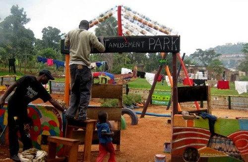 “Công viên rác thải” - nghệ thuật vì cộng đồng