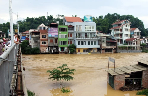 Lũ quét, ngập úng khắp các tỉnh Bắc bộ