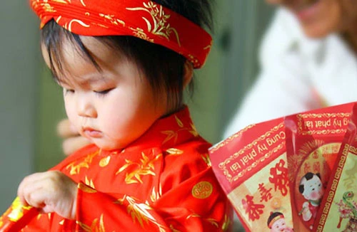 Buồn vì tiền mừng tuổi